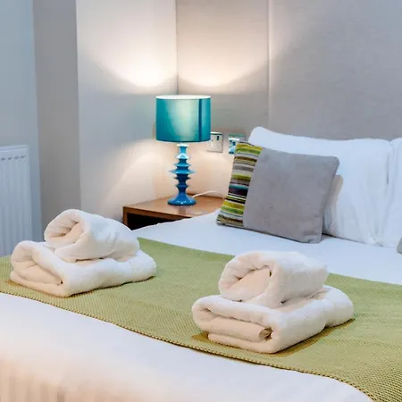Base Serviced Apartments - City Road Chester Exterior photo